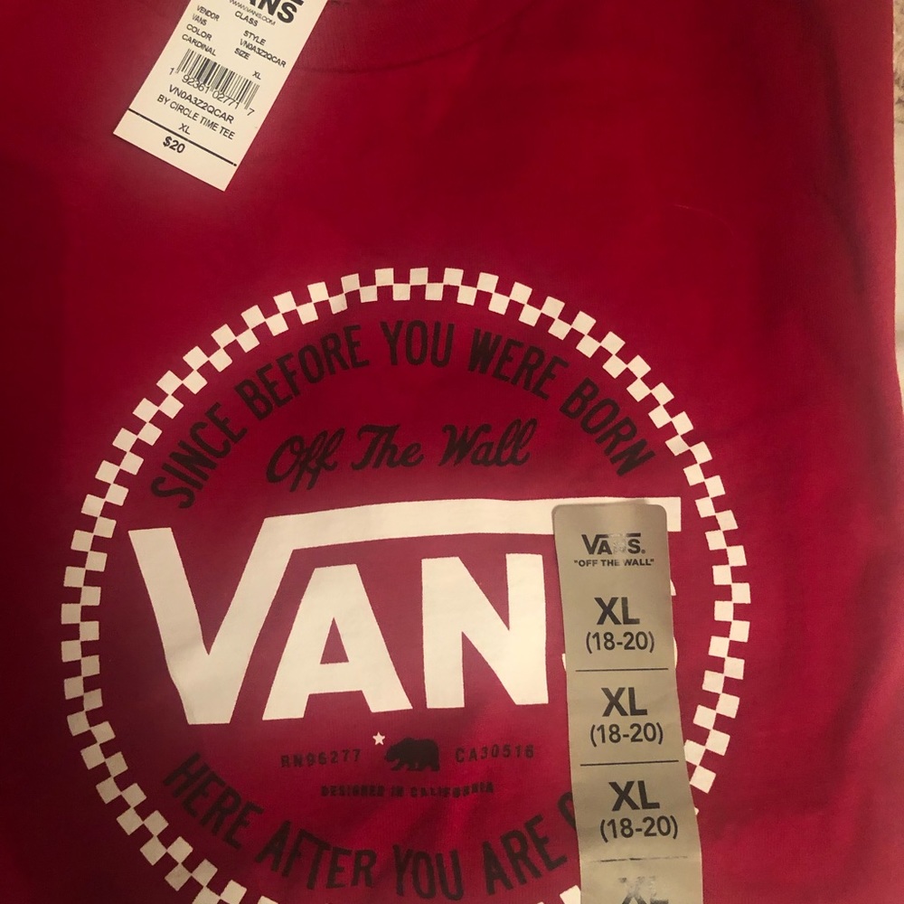2 VANS shirts boys